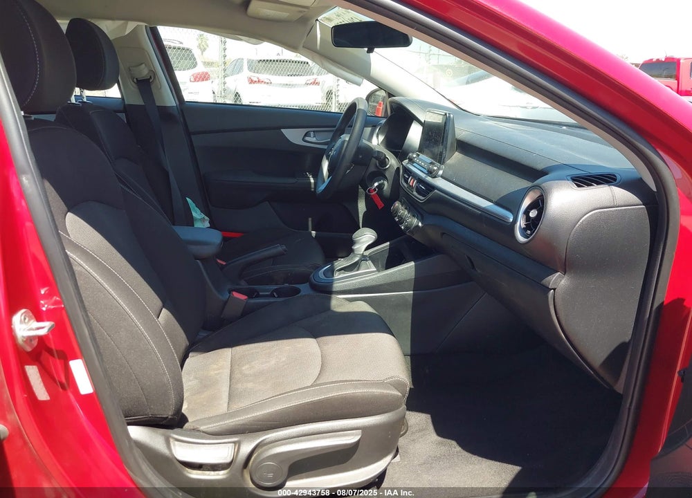 2023 KIA FORTE VIN: 3KPF24ADXPE550109