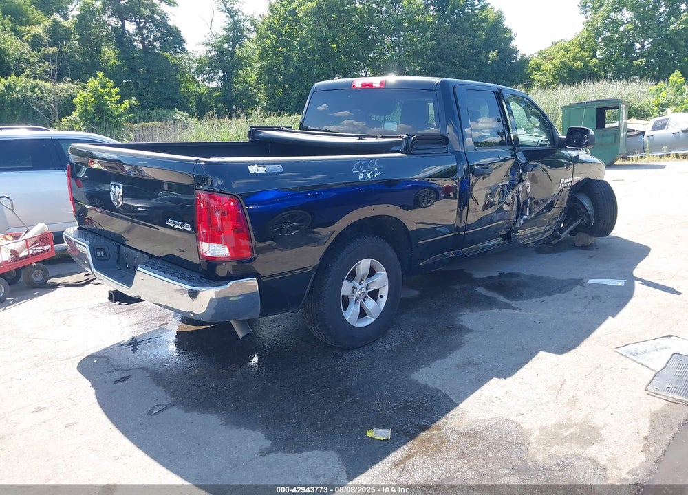 2019 RAM 1500 CLASSIC TRADESMAN 4X4 6'4 BOX VIN: 1C6RR7FT3KS744066