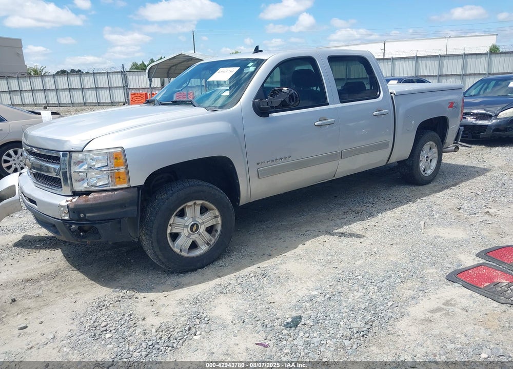 2011 CHEVROLET SILVERADO 1500 VIN: 3GCPKTE27BG123538