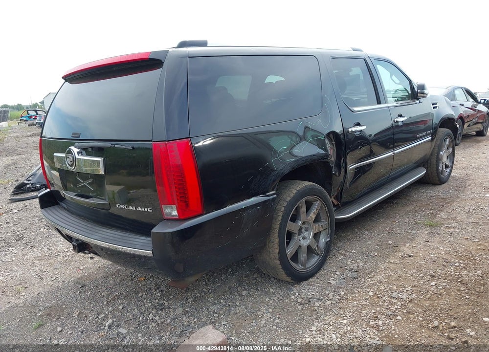 2008 CADILLAC ESCALADE ESV STANDARD VIN: 1GYFK66858R232213