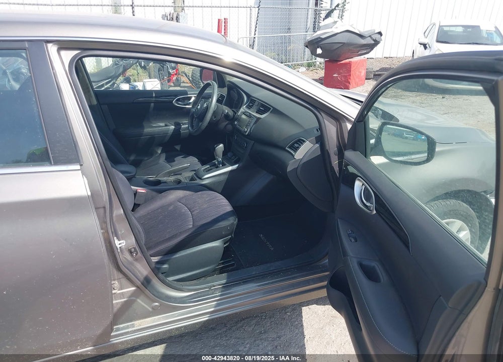 2016 NISSAN SENTRA VIN: 3N1AB7AP8GL661231