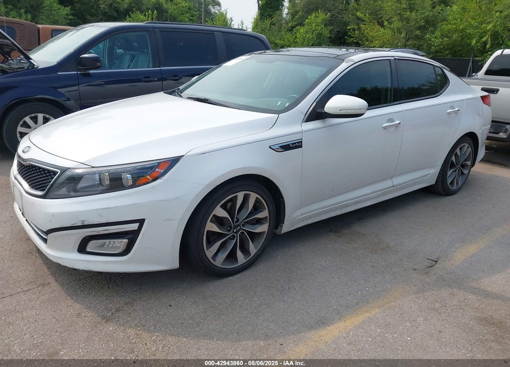 2015 KIA OPTIMA VIN: 5XXGR4A66FG412011