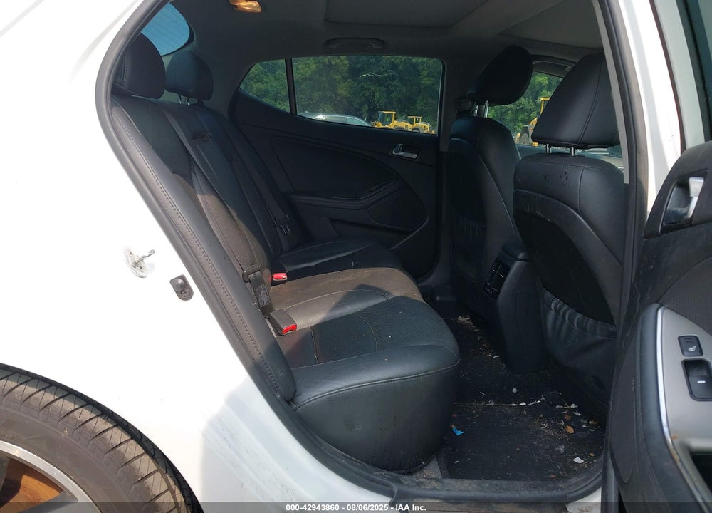 2015 KIA OPTIMA VIN: 5XXGR4A66FG412011