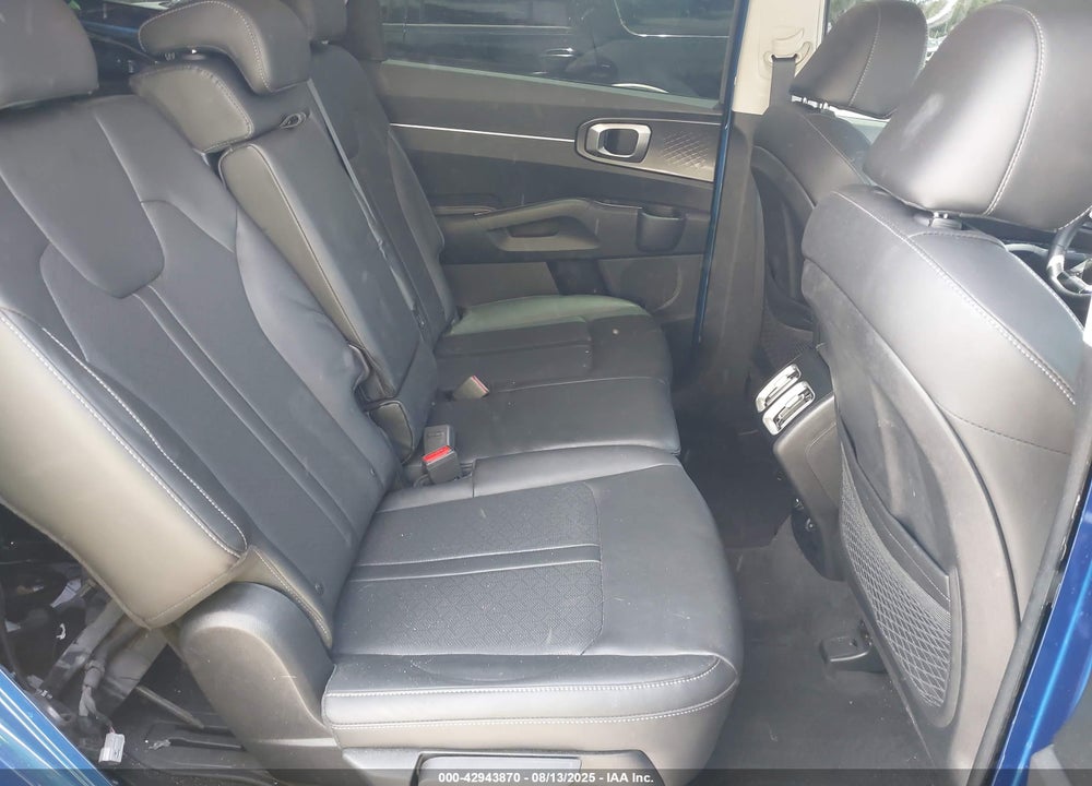 2023 KIA SORENTO VIN: 5XYRL4LC0PG166549