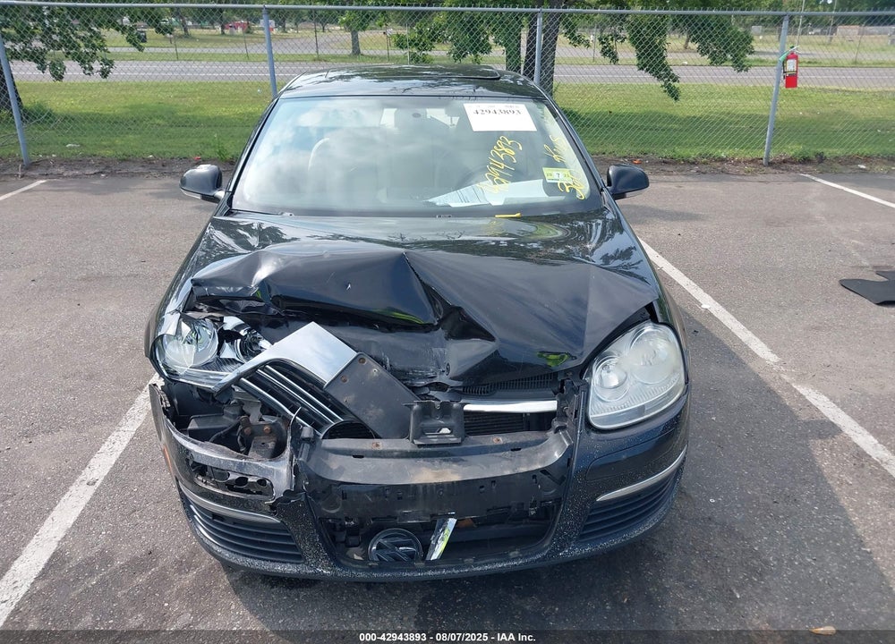 2010 VOLKSWAGEN JETTA VIN: 3VWRZ7AJ4AM114494
