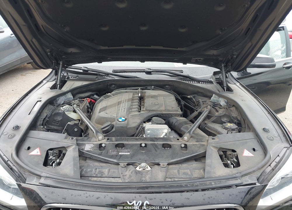 2015 BMW 740LI VIN: WBAYE4C51FD946965