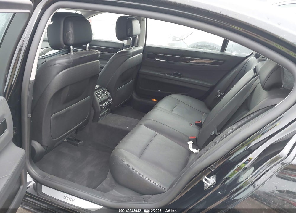 2015 BMW 740LI VIN: WBAYE4C51FD946965