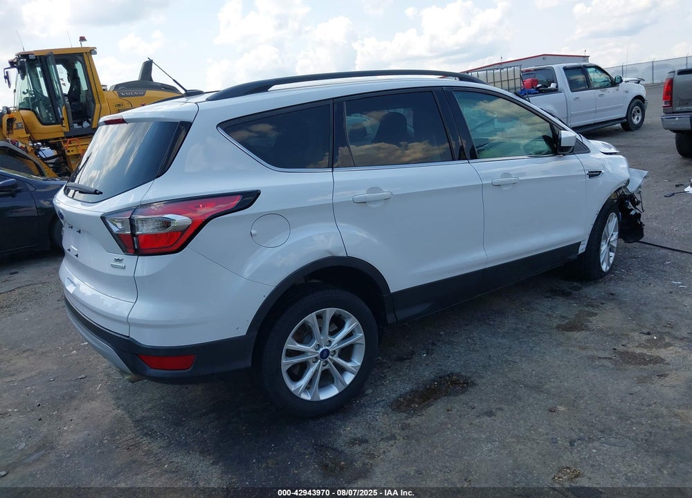 2018 FORD ESCAPE VIN: 1FMCU0GD0JUB36127