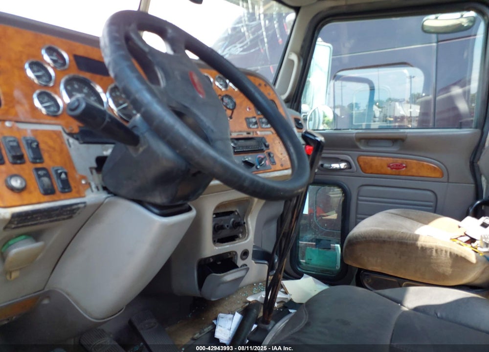 2006 PETERBILT 379 VIN: 1XP5DB9X56D641652