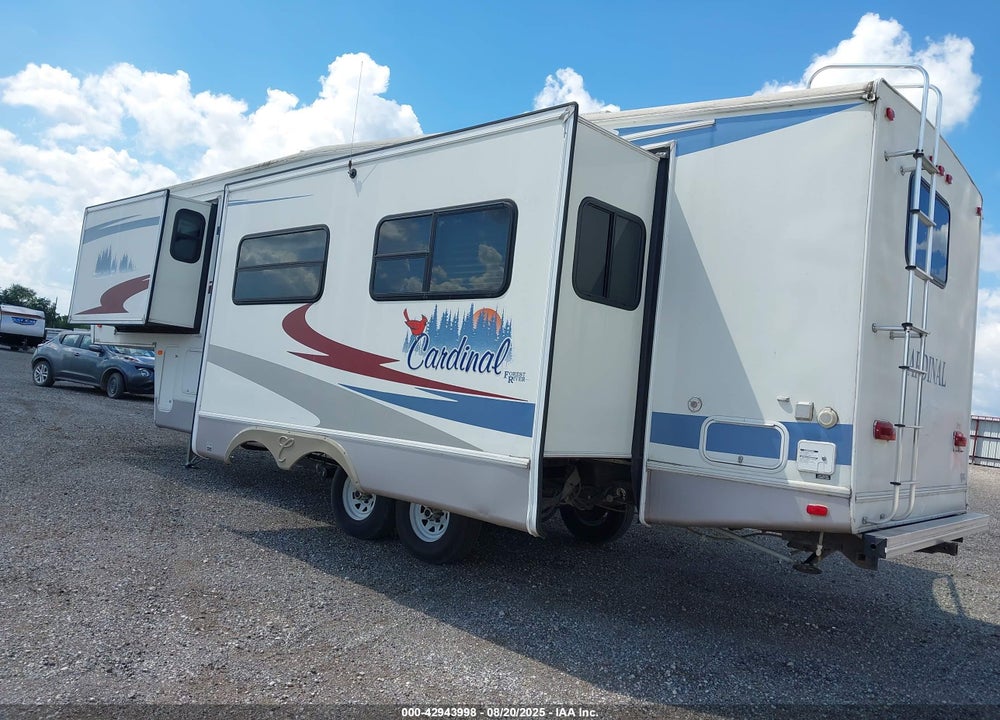 2005 FOREST RIVER CARDINAL 31LE VIN: 4X4FCAG265G084106