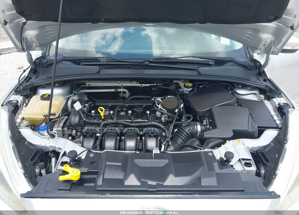 2015 FORD FOCUS VIN: 1FADP3K29FL301392