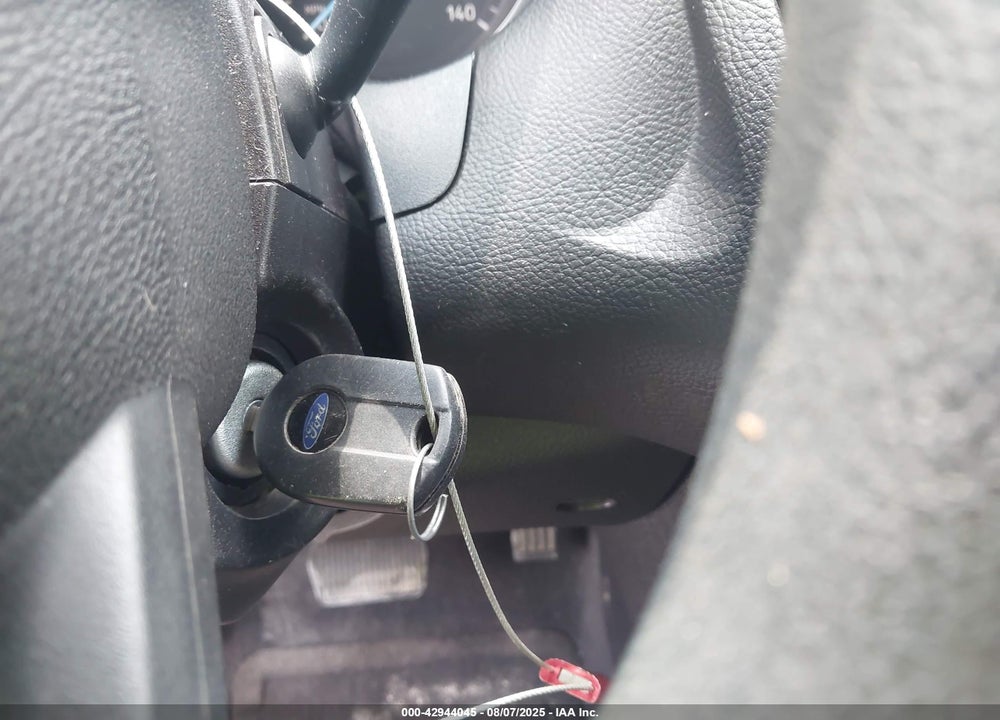2015 FORD FOCUS VIN: 1FADP3K29FL301392