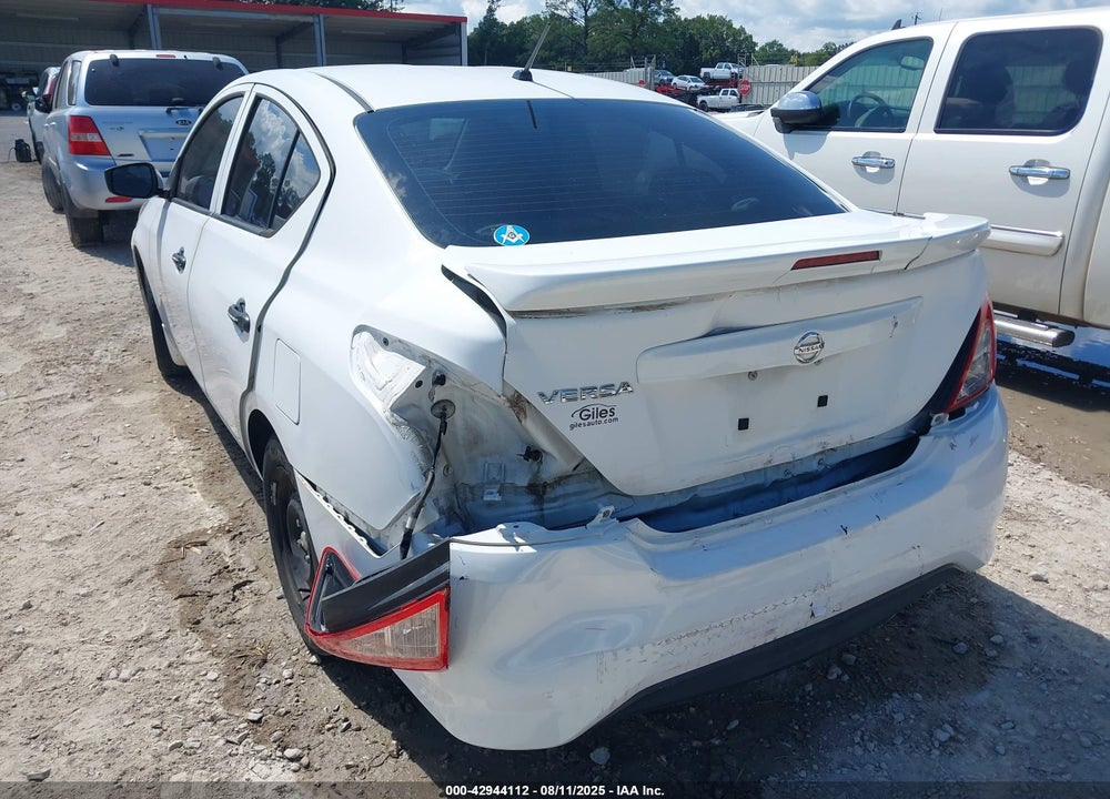 2019 NISSAN VERSA VIN: 3N1CN7AP0KL877194