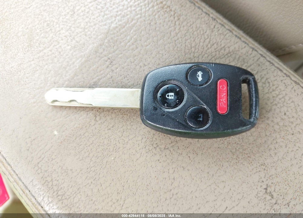 2006 HONDA ACCORD 3.0 EX VIN: 1HGCM66556A014598