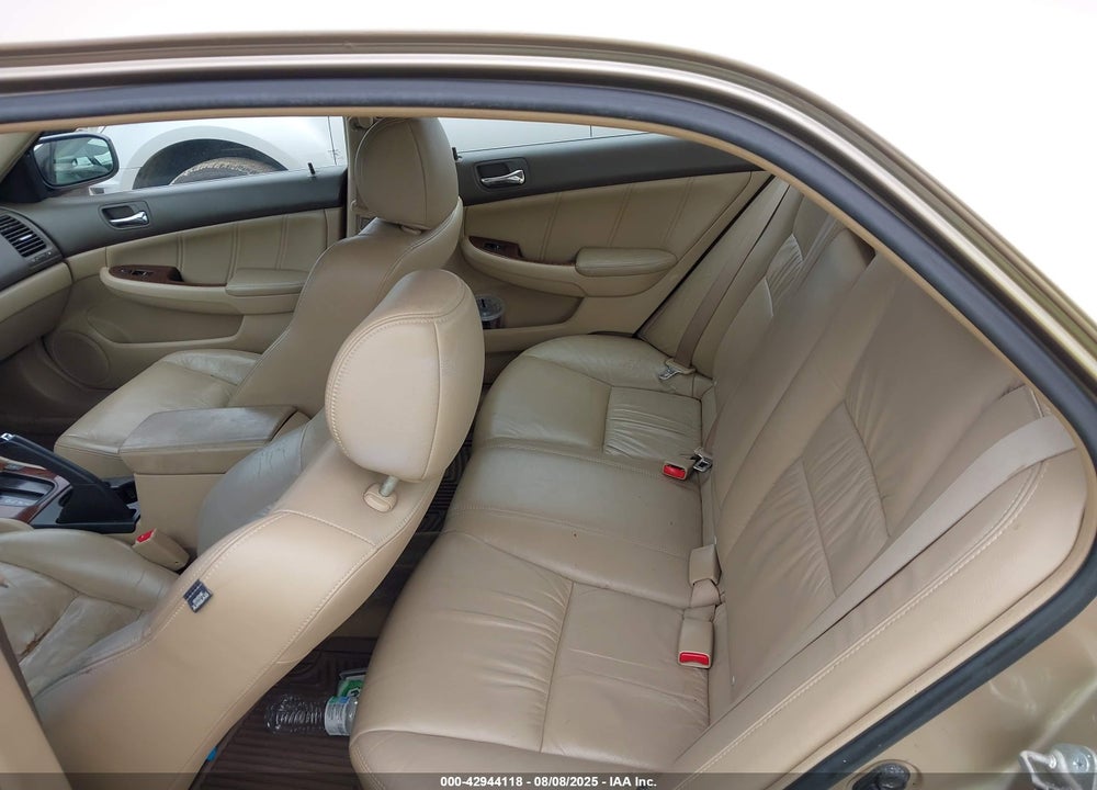 2006 HONDA ACCORD 3.0 EX VIN: 1HGCM66556A014598