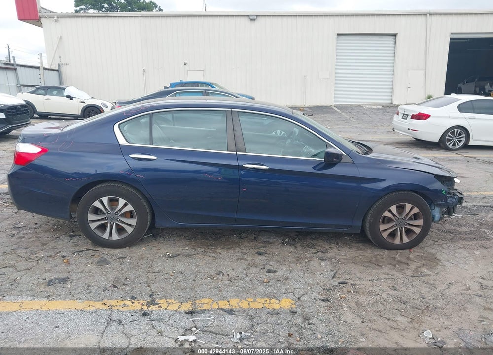 2015 HONDA ACCORD LX VIN: 1HGCR2F30FA154583