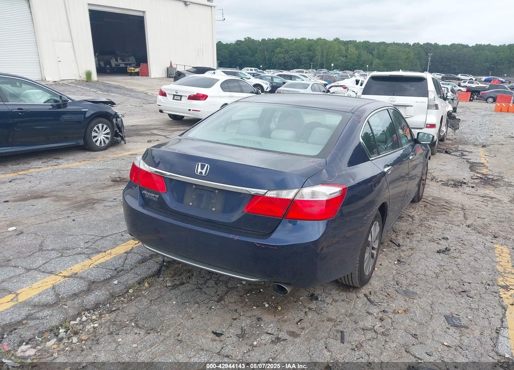 2015 HONDA ACCORD LX VIN: 1HGCR2F30FA154583