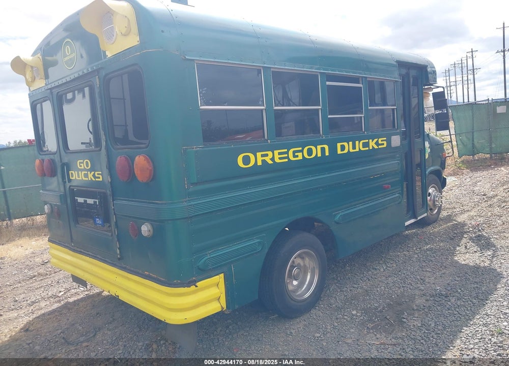 1986 GMC CUTAWAY VAN G3500 VIN: 2GDHG31M4G4513553