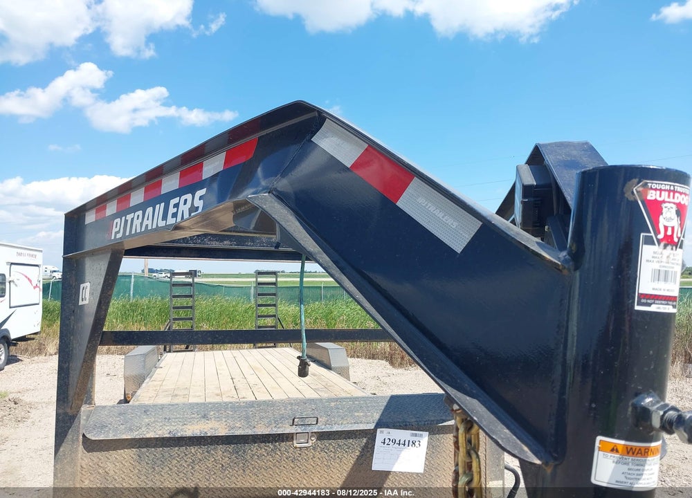 2024 PJ TRAILERS UNKNOWN VIN: 4P53C332XR1401104
