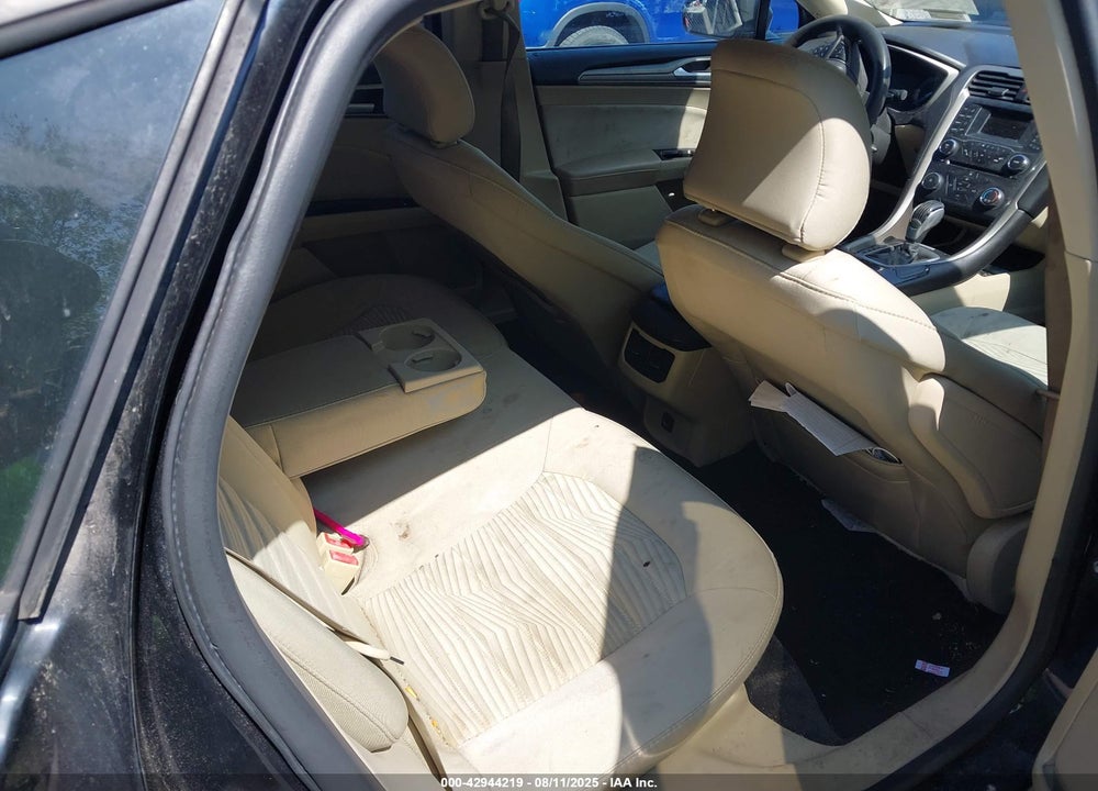 2016 FORD FUSION VIN: 1FA6P0H78G5101555