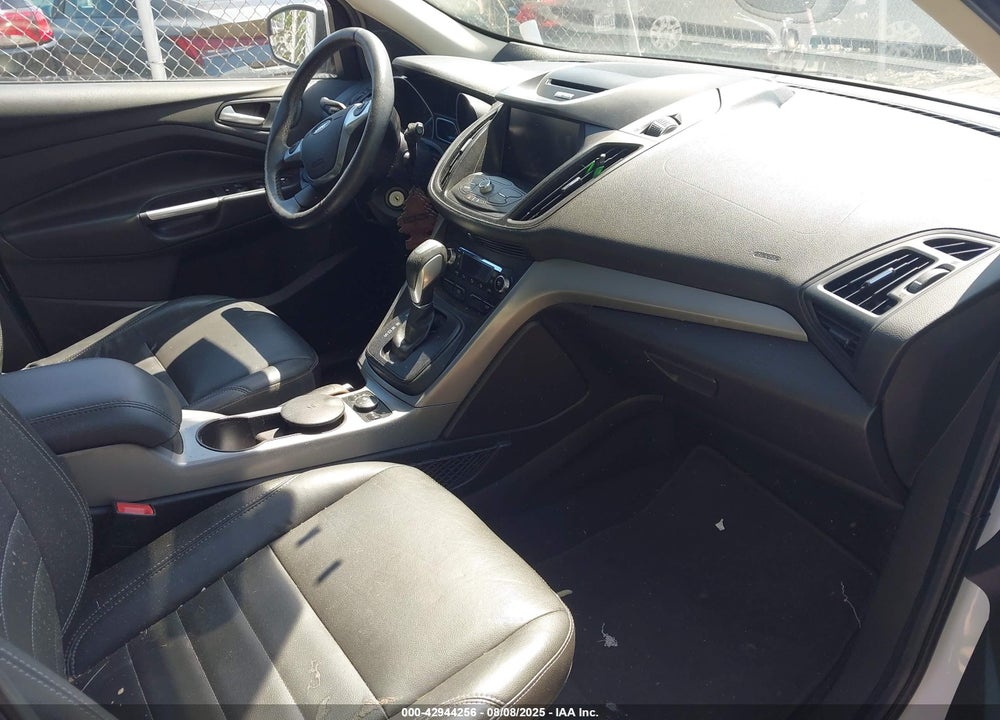 2015 FORD ESCAPE VIN: 1FMCU0GX9FUA57072