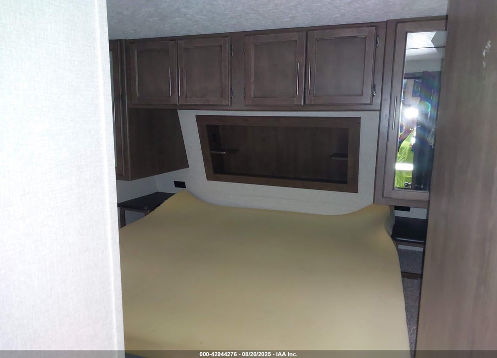 2018 KEYSTONE COUGAR 30 RKSWE VIN: 4YDT30R23JC510834