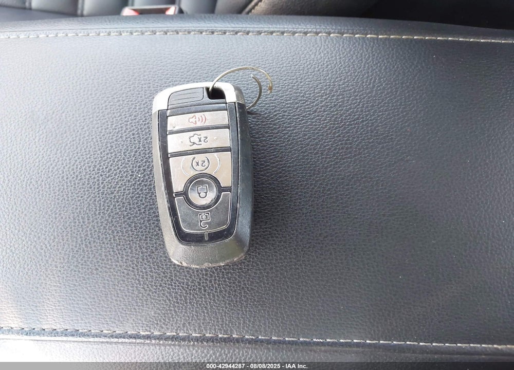 2019 FORD FUSION VIN: 3FA6P0CD1KR109452