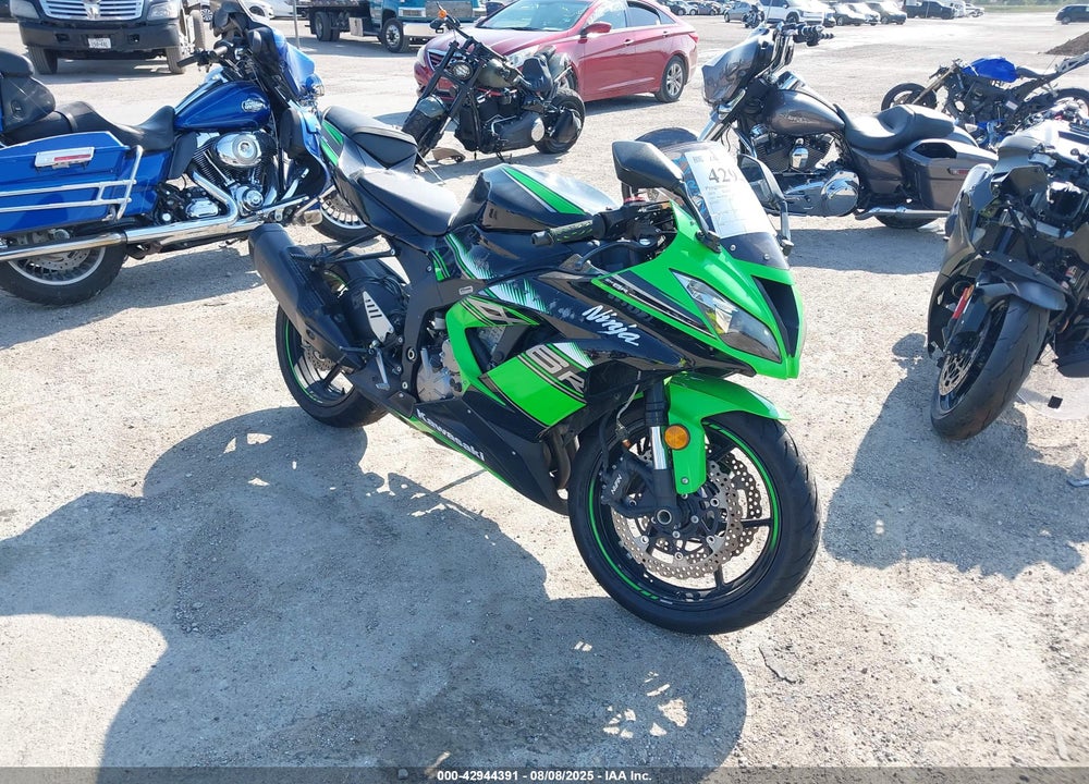 2016 KAWASAKI ZX636 E VIN: JKBZXJE13GA020800