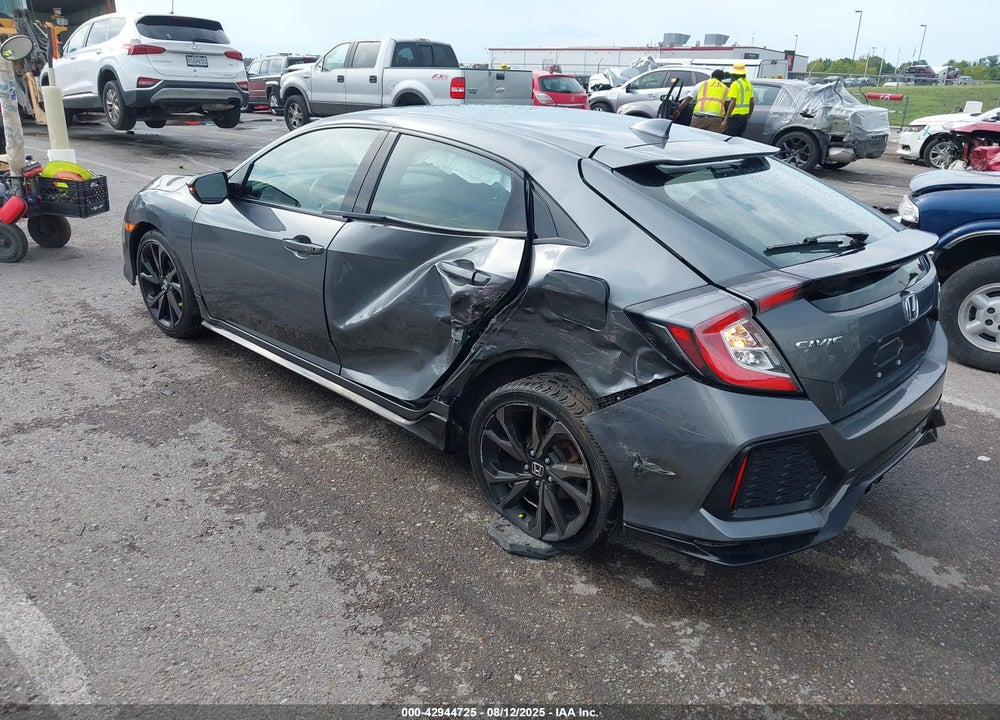 2017 HONDA CIVIC VIN: SHHFK7H92HU415073