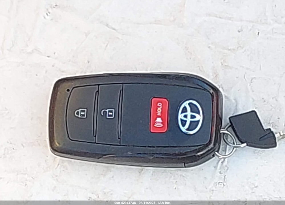 2023 TOYOTA PRIUS VIN: JTDACAAUXP3003094