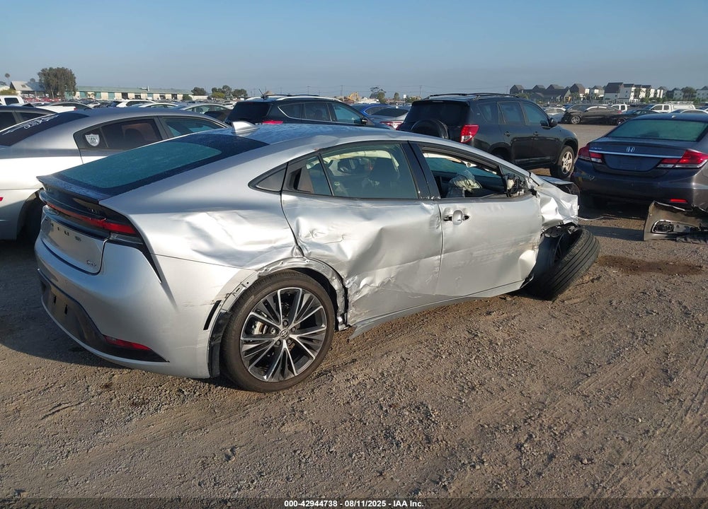 2023 TOYOTA PRIUS VIN: JTDACAAUXP3003094
