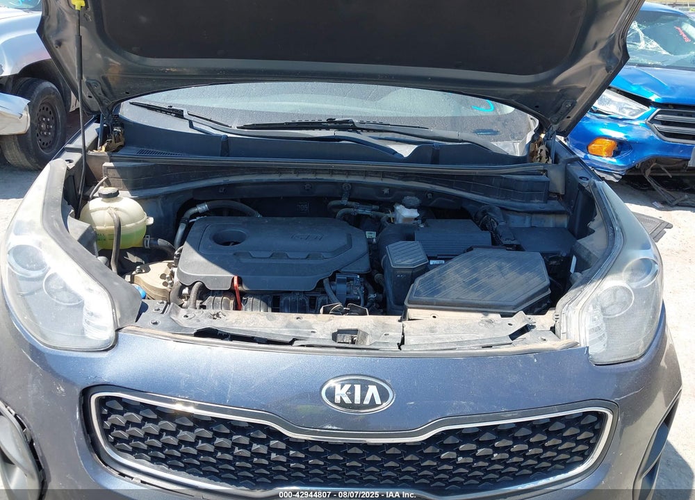 2017 KIA SPORTAGE VIN: KNDPM3AC8H7167187