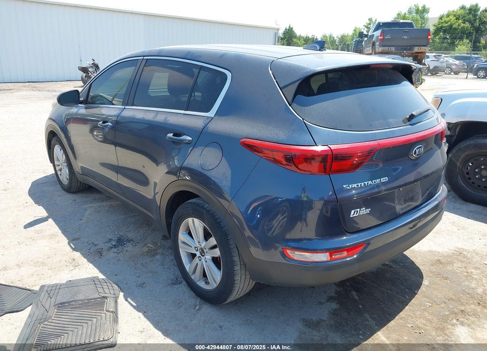 2017 KIA SPORTAGE VIN: KNDPM3AC8H7167187
