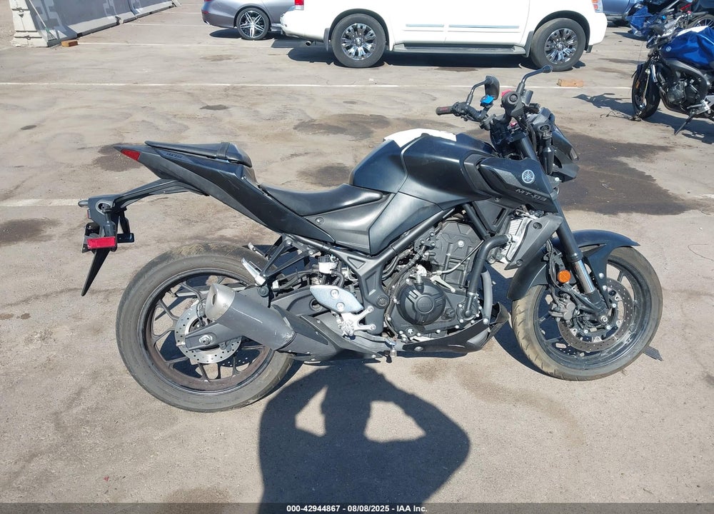 2023 YAMAHA MT-03 VIN: MH3RH20Y5PK009164