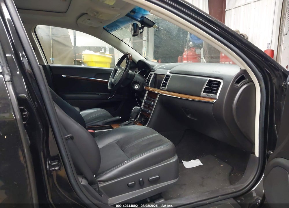 2010 LINCOLN MKZ VIN: 3LNHL2JC1AR751622