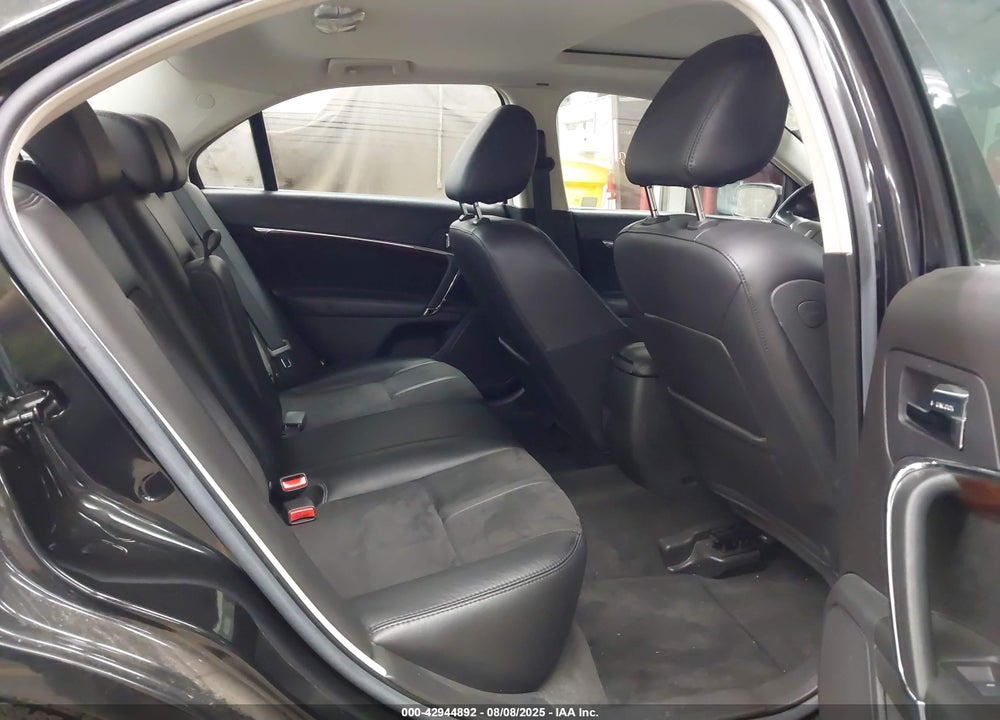 2010 LINCOLN MKZ VIN: 3LNHL2JC1AR751622
