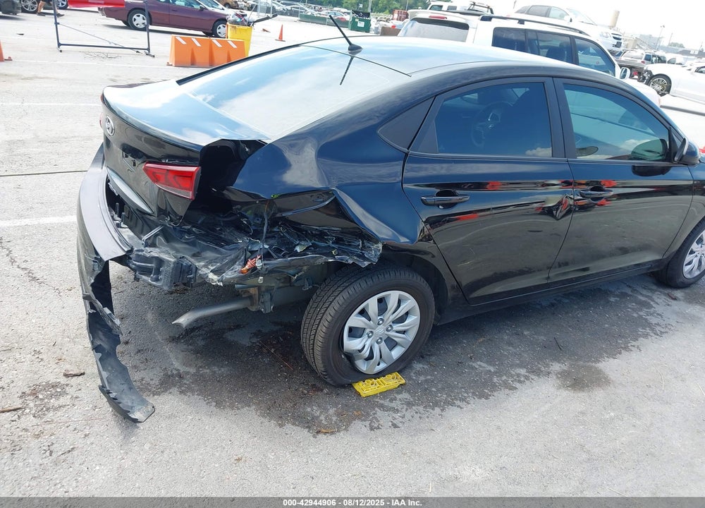 2022 HYUNDAI ACCENT VIN: 3KPC24A68NE164063