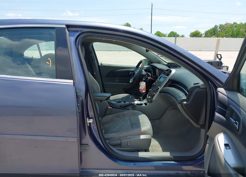 2014 CHEVROLET MALIBU VIN: 1G11B5SL0EF242433