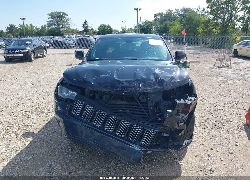 2017 JEEP GRAND CHEROKEE VIN: 1C4RJFAG7HC792340