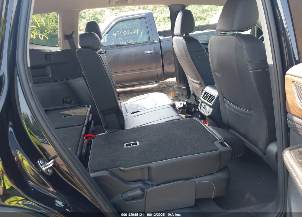 2025 VOLKSWAGEN ATLAS VIN: 1V2LR2CA7SC549200