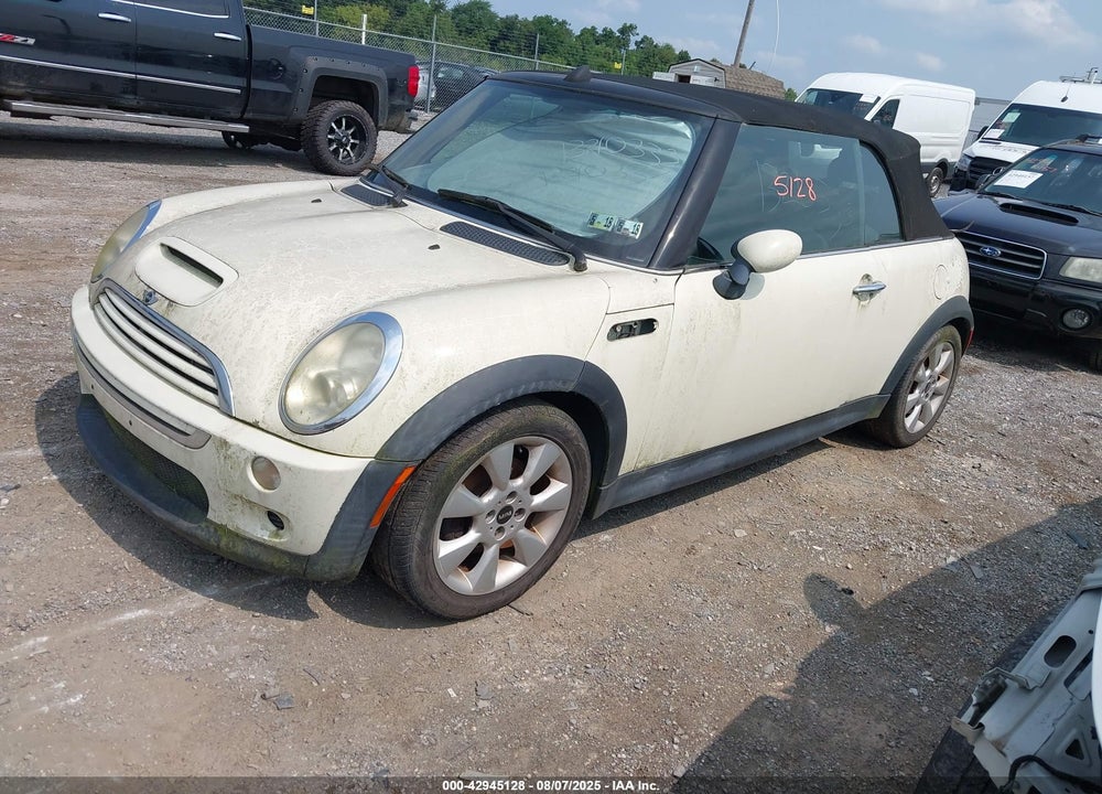 2006 MINI COOPER S VIN: WMWRH33586TF87466