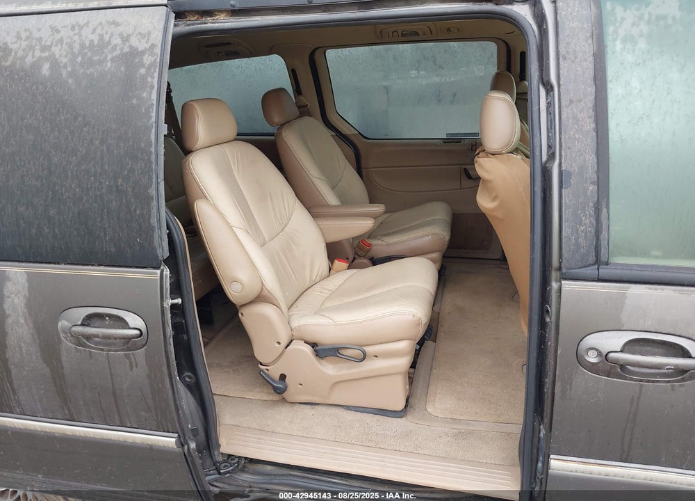 1997 CHRYSLER TOWN & COUNTRY LXI VIN: 1C4GP64L3VB343186