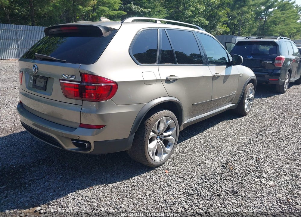 2011 BMW X5 VIN: 5UXZV8C52BL420924
