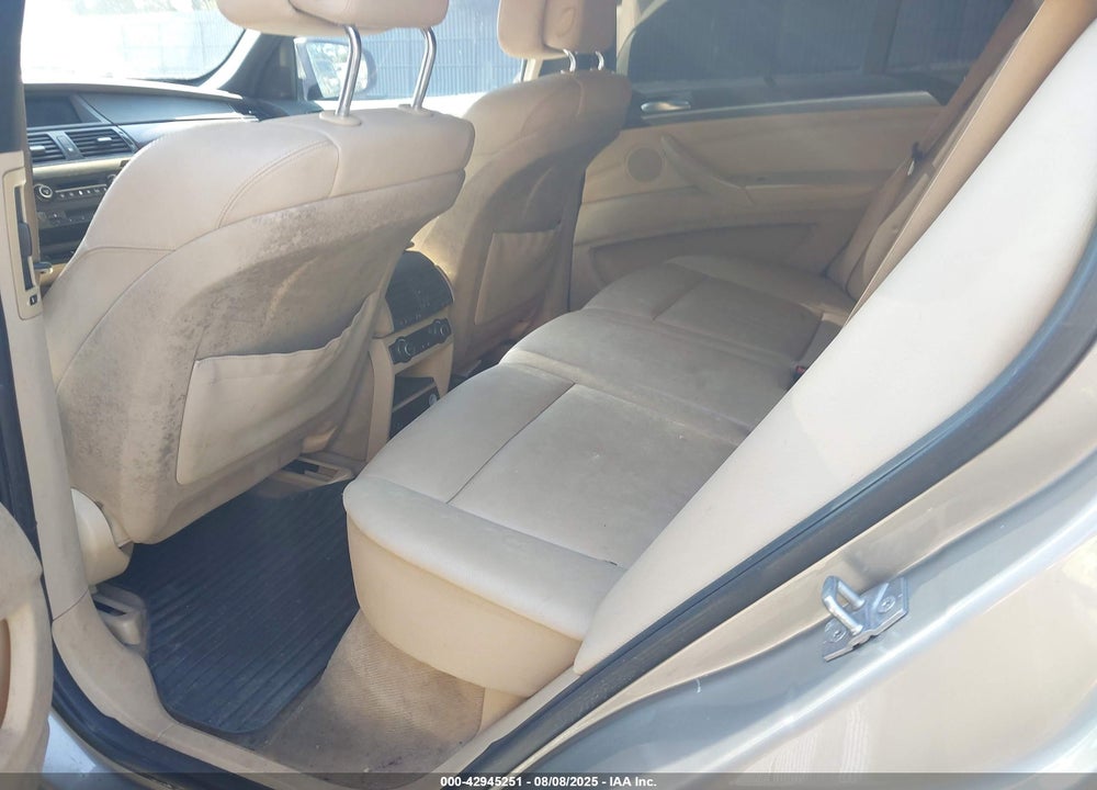2011 BMW X5 VIN: 5UXZV8C52BL420924
