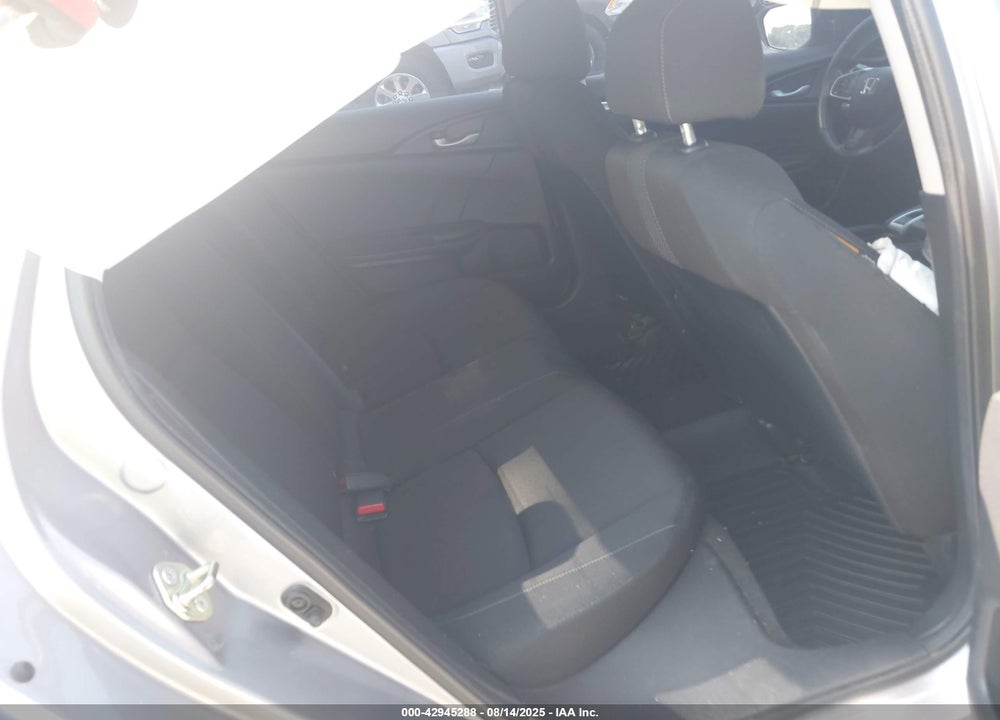 2016 HONDA CIVIC LX VIN: 19XFC2F52GE000678