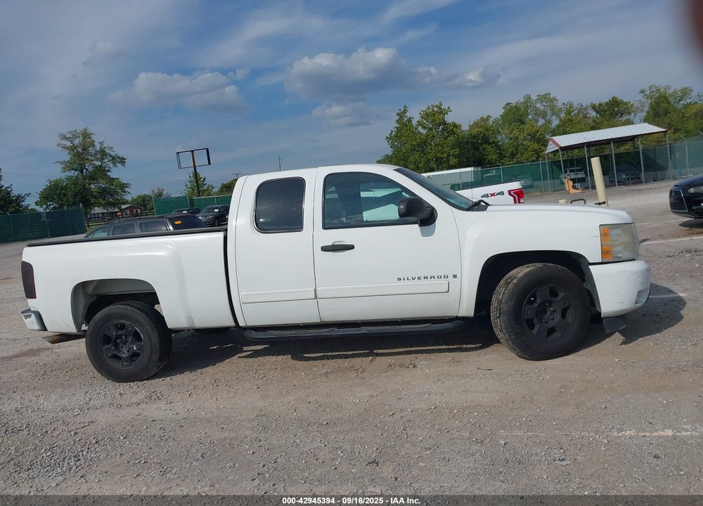 2007 CHEVROLET SILVERADO 1500 LT1 VIN: 1GCEC19C87Z500753