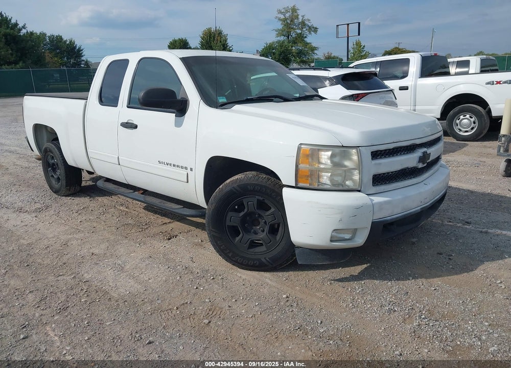 2007 CHEVROLET SILVERADO 1500 LT1 VIN: 1GCEC19C87Z500753