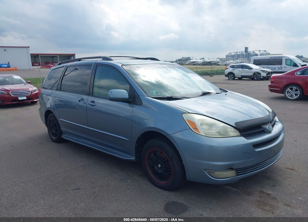 2004 TOYOTA SIENNA XLE/XLE LIMITED VIN: 5TDZA22C34S122975