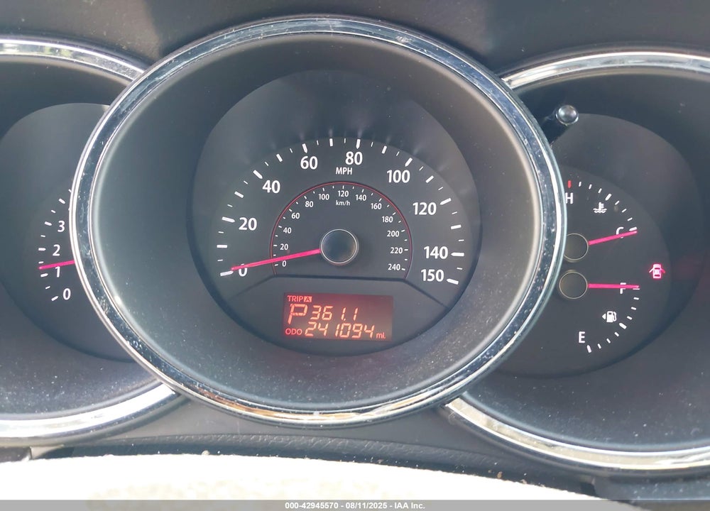 2012 KIA SORENTO VIN: 5XYKTCA61CG240032
