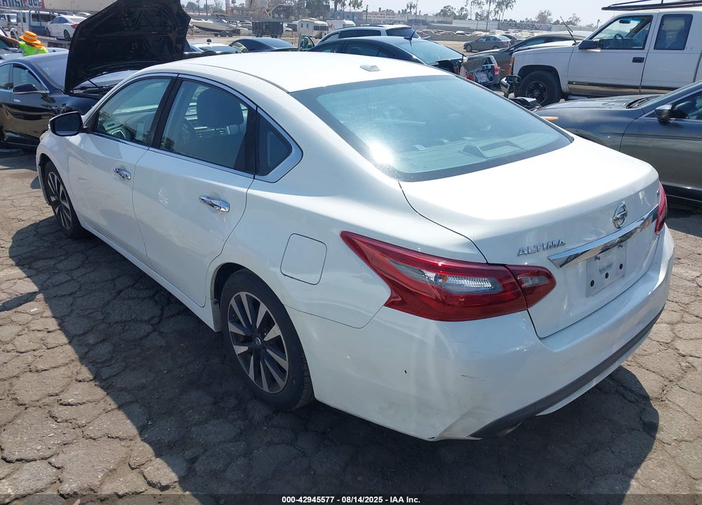 2018 NISSAN ALTIMA VIN: 1N4AL3AP0JC183222